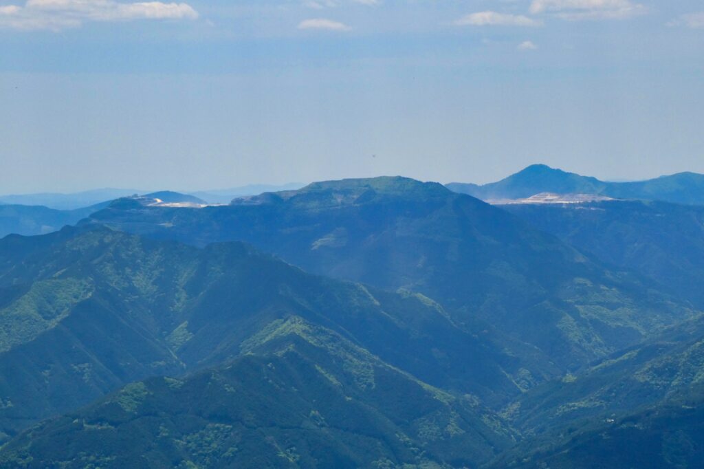明神山山頂から南方向