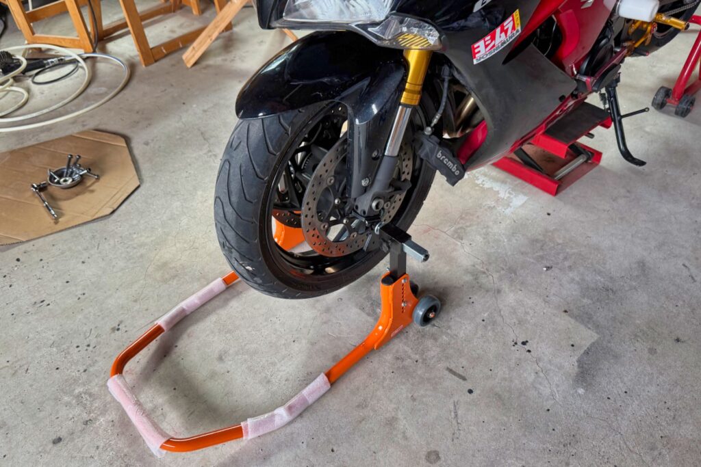 デイトナ バイク用 メンテナンススタンド フロントフォーク用